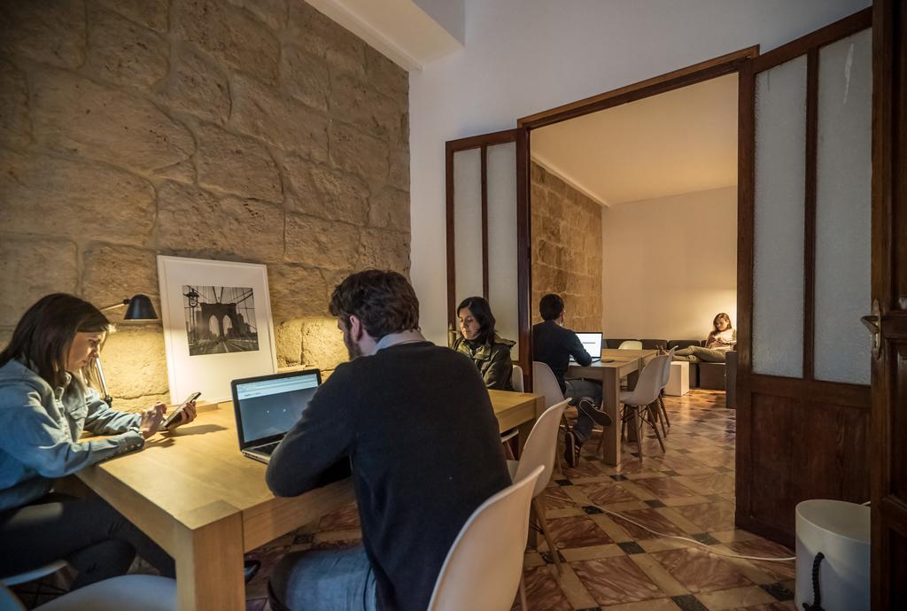 Youth Hostel Γιαβέα Εξωτερικό φωτογραφία